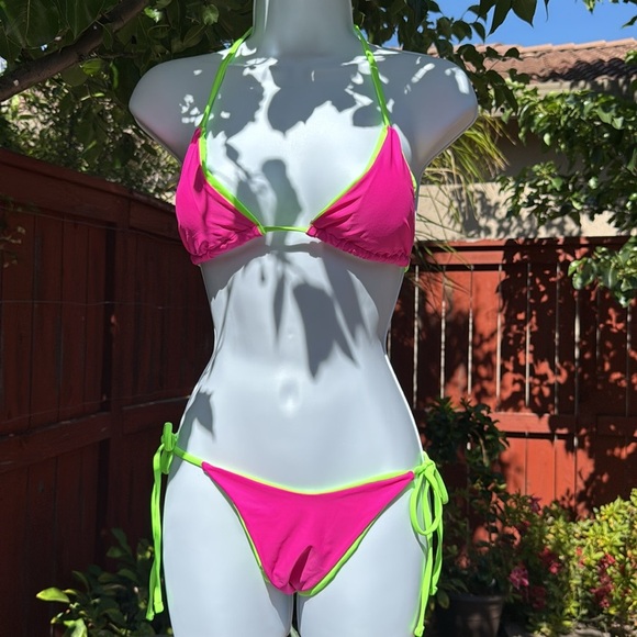 Vibrant Pink and Green Triangle Bikini - Picture 2 of 4